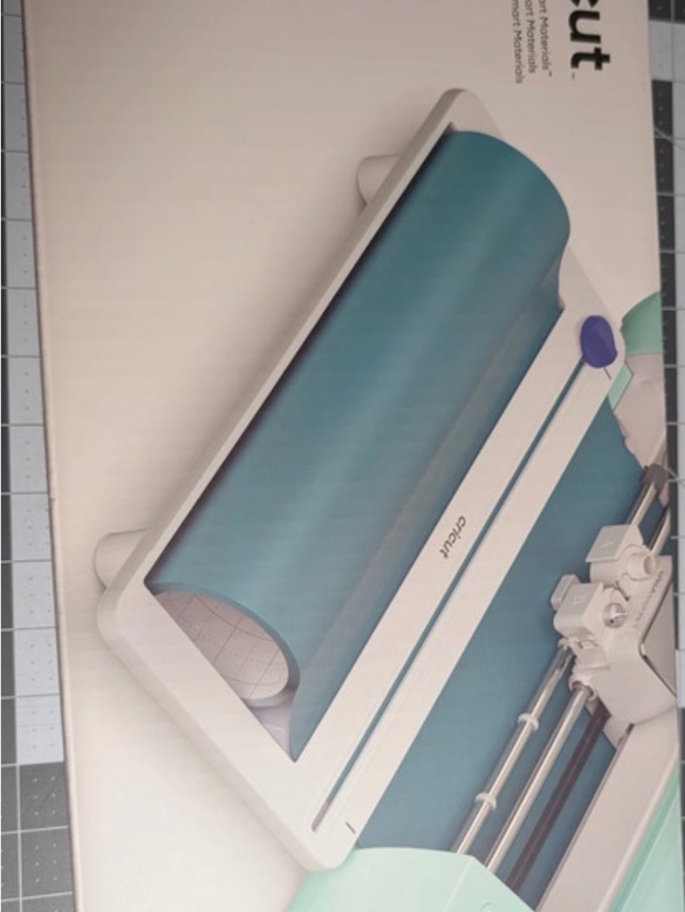 Cricut Vinyl Roll Holder in Teal and White
